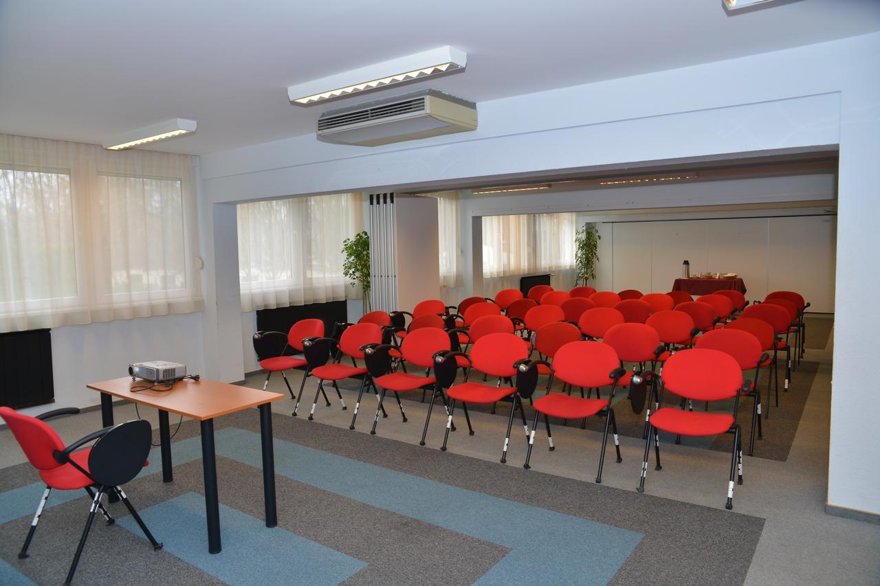 Otp Hotel Budapest Eksteriør billede